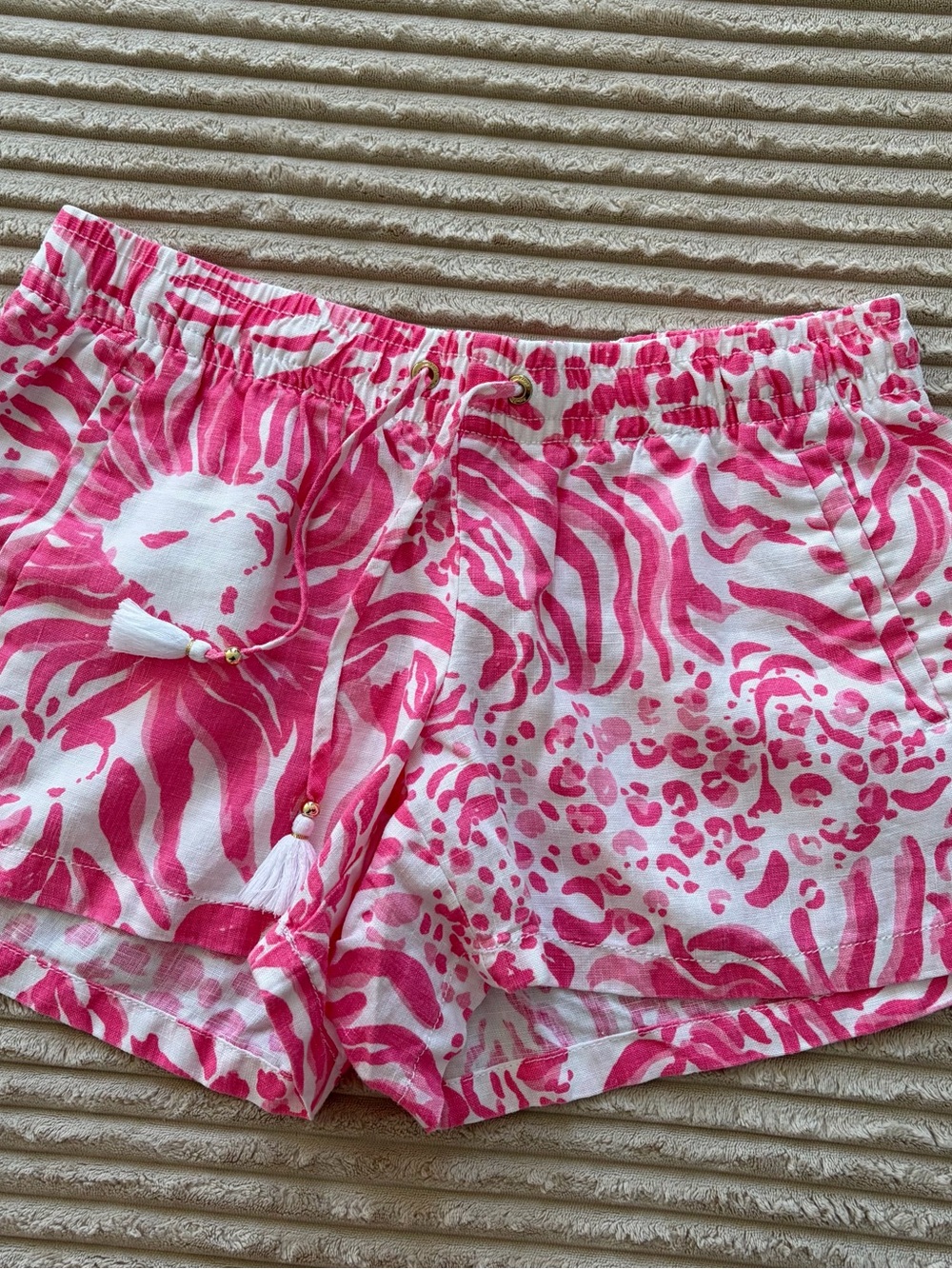 Lilly Pulitzer Linen Beach Short Resort White Get Spotted Small